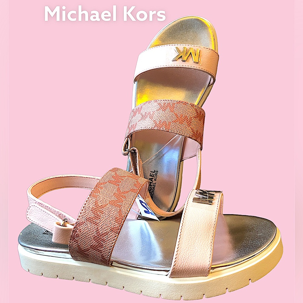 Michael Kors 5 Gwendolyn Sandals Monogram HTF Hard to Find Kids Pink White